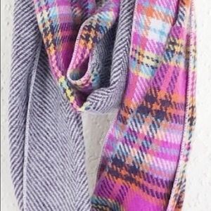 Cashmink | Infinity Loop Pink Plaid Purple Scarf